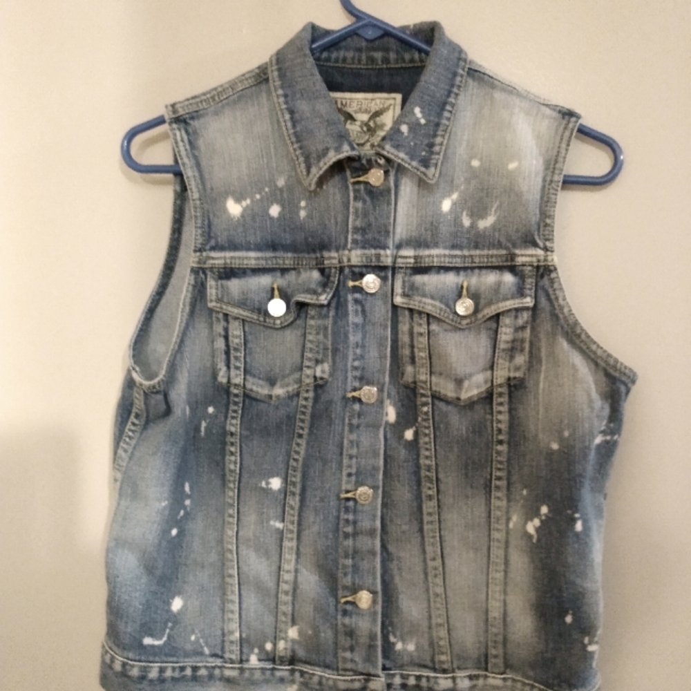 American Living Women's Denim Vest (L)